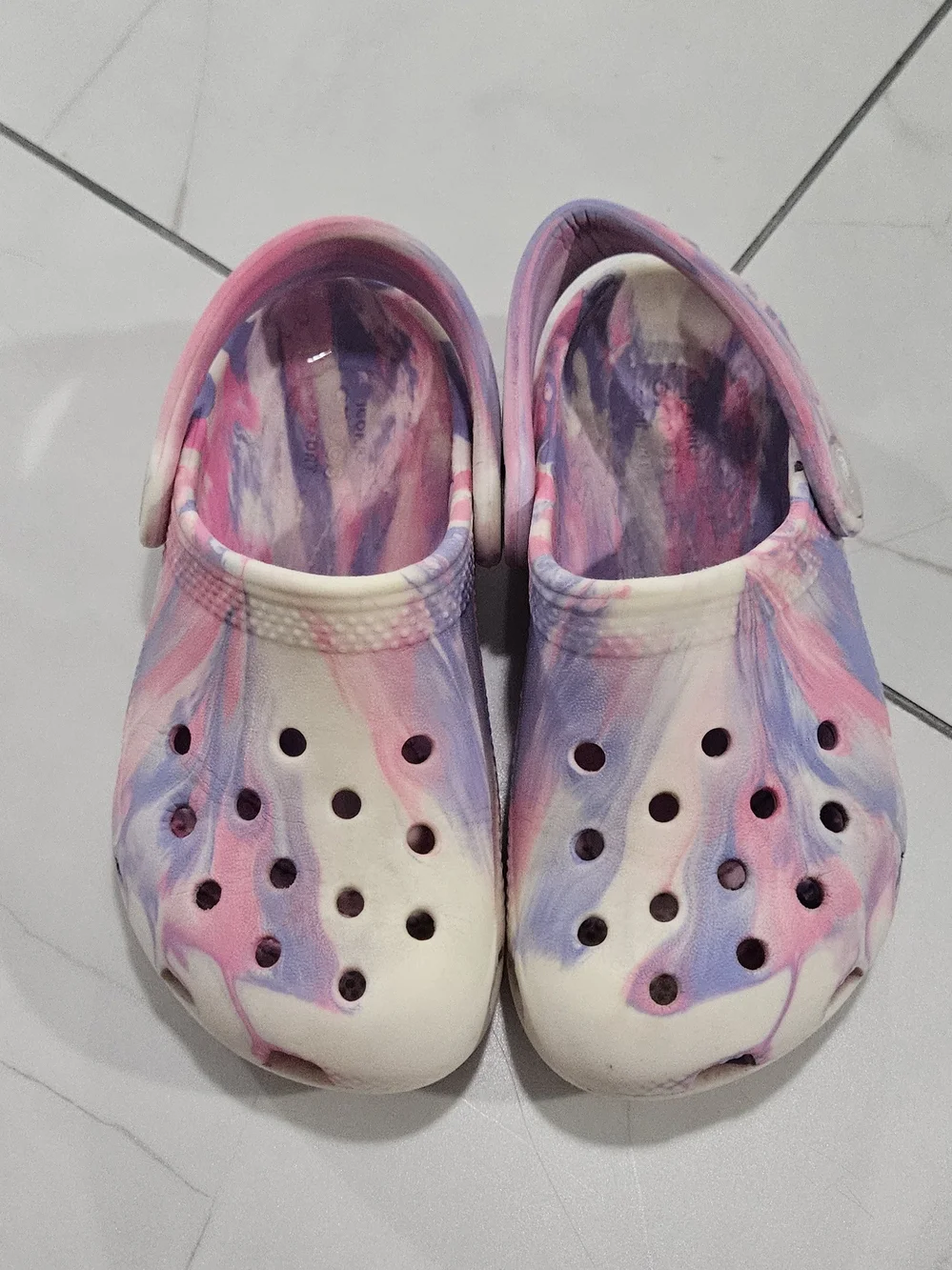 CROCS Kids Marble Clogs in Pink, Purple & White